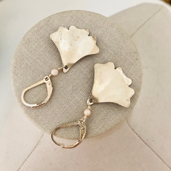 Vintage Silver Ginkgo Leaf Earrings - Picture 2 of 5